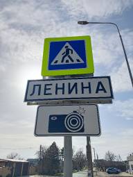 1119